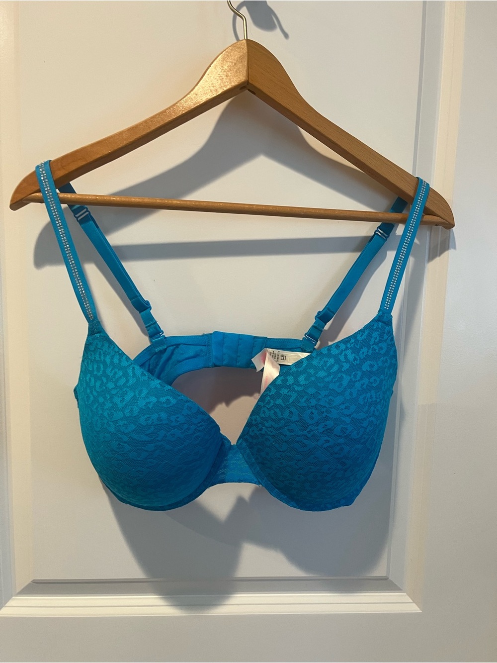 PINK Victoria's Secret Bright Teal Lace Push-Up Bra